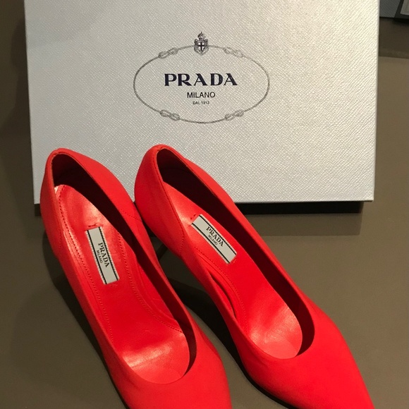 Prada Red Pumps NEVER WORN - Picture 2 of 5